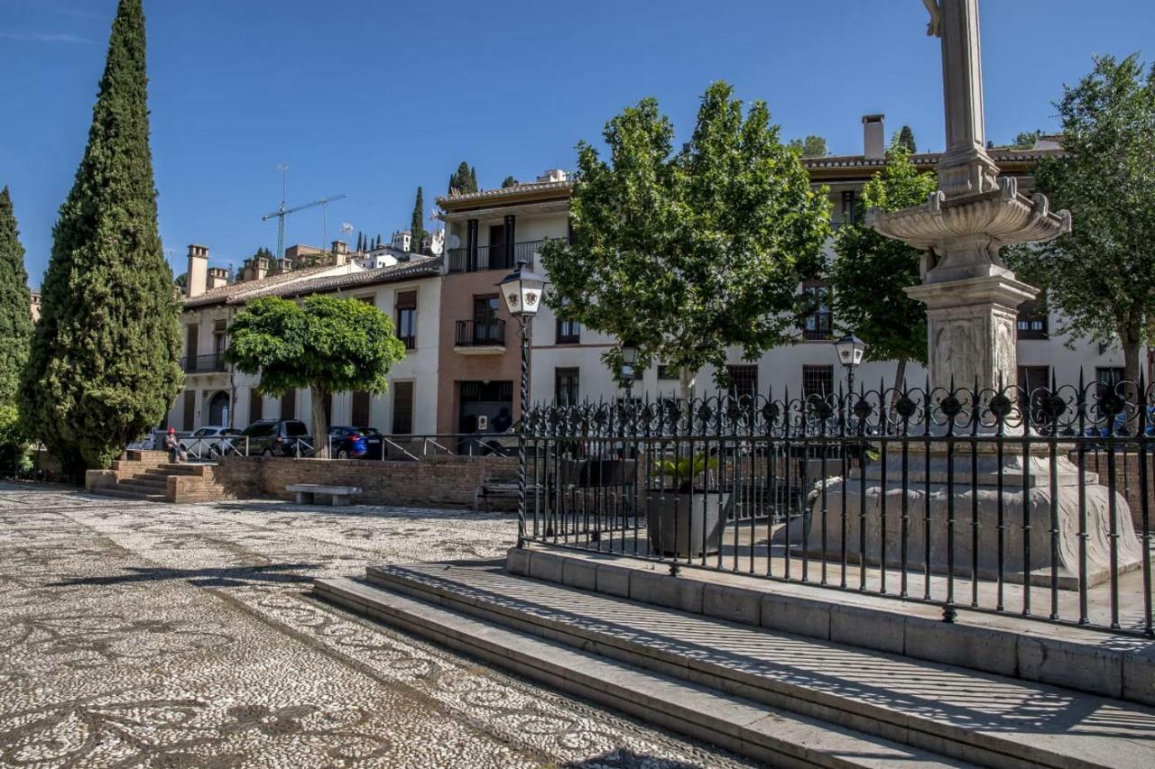Апартаменты Plaza Del Campo Del Principe Гранада Экстерьер фото